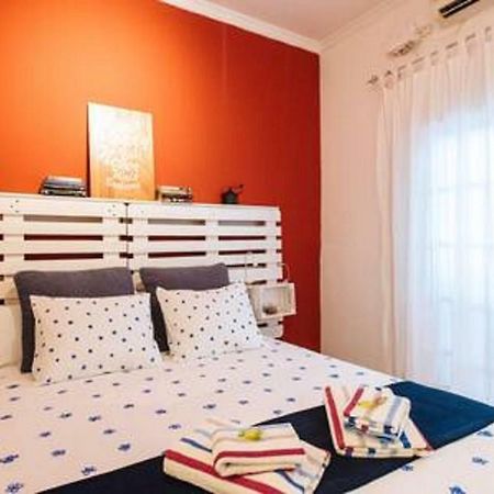 Triana Leon Sanz Apartamento Sevilha Exterior foto