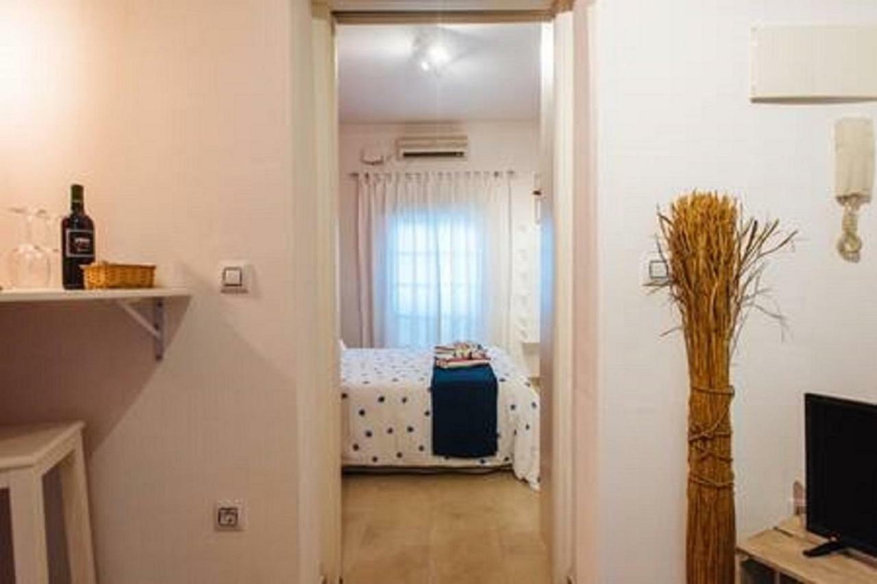 Triana Leon Sanz Apartamento Sevilha Exterior foto